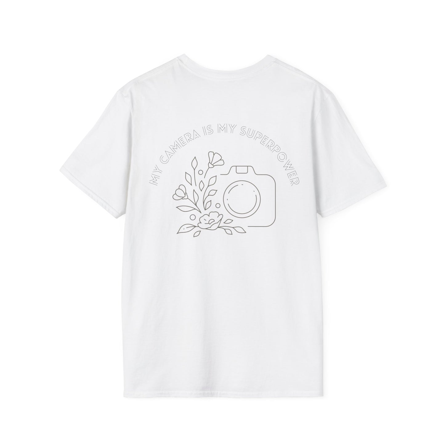 Softstyle T-Shirt ๐ธ "My Camera is My Superpower โ Draag Jouw Passie!" ๐ฆธโโ๏ธ