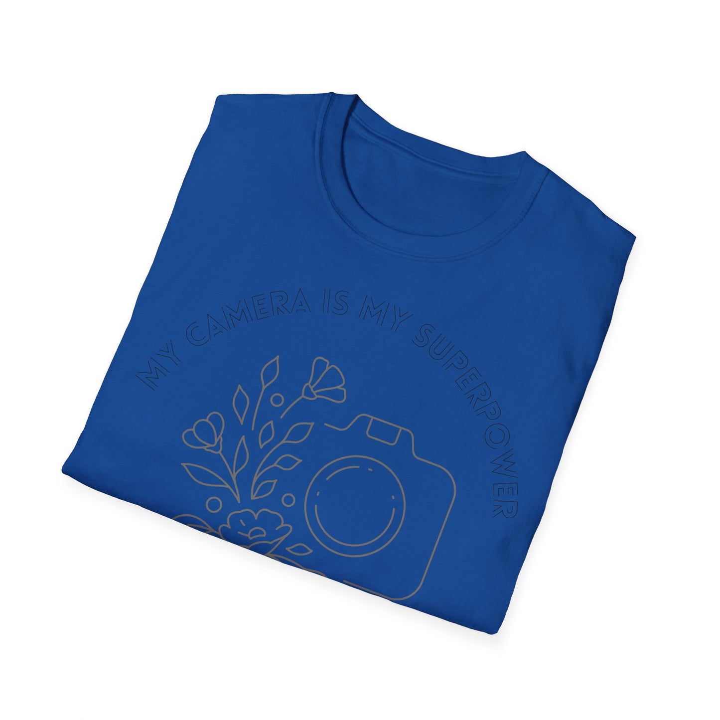 Softstyle T-Shirt ๐ธ "My Camera is My Superpower โ Draag Jouw Passie!" ๐ฆธโโ๏ธ