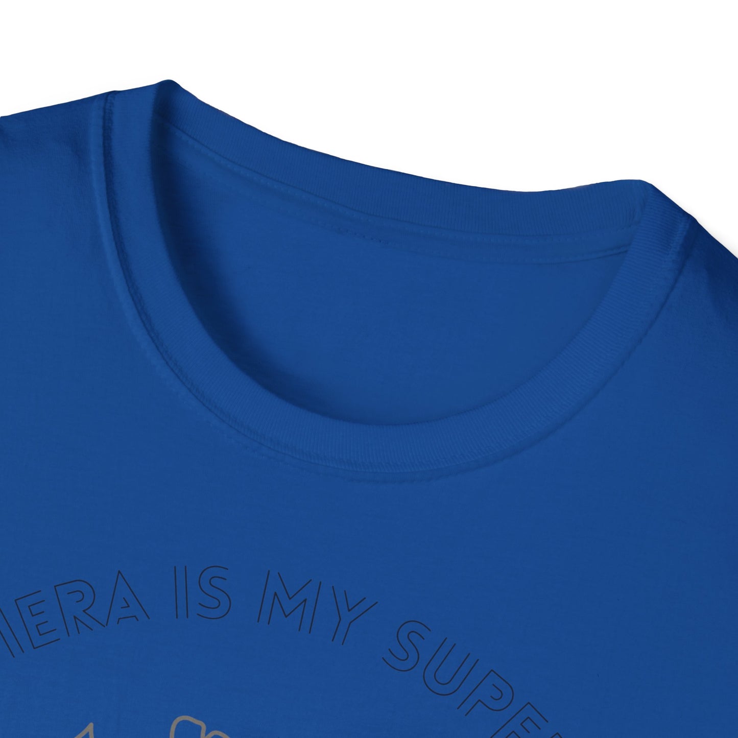 Softstyle T-Shirt ๐ธ "My Camera is My Superpower โ Draag Jouw Passie!" ๐ฆธโโ๏ธ