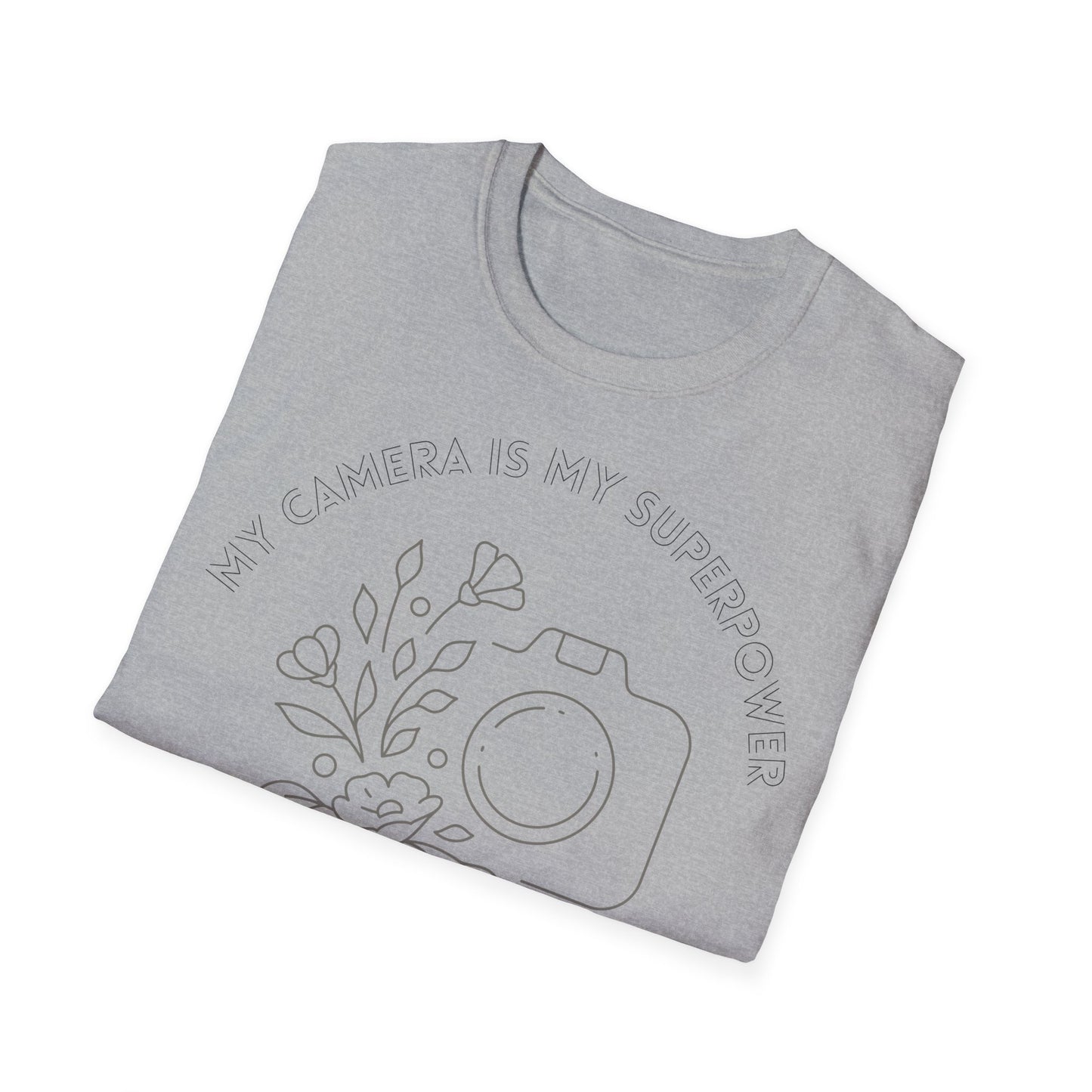 Softstyle T-Shirt ๐ธ "My Camera is My Superpower โ Draag Jouw Passie!" ๐ฆธโโ๏ธ