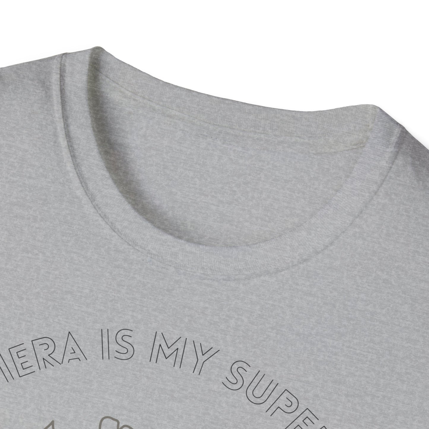 Softstyle T-Shirt ๐ธ "My Camera is My Superpower โ Draag Jouw Passie!" ๐ฆธโโ๏ธ